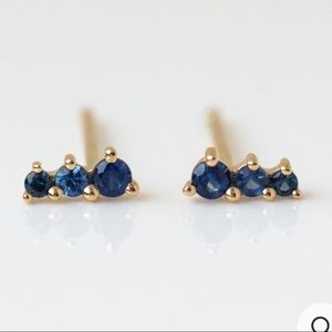 Solid Gold Dainty Birthstone Bar Studs - Blue Sapphire.
